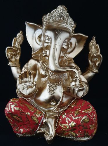 Ganesha mit roter Hose